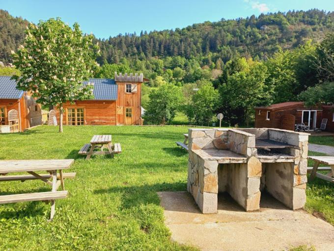 Les Du Campsite